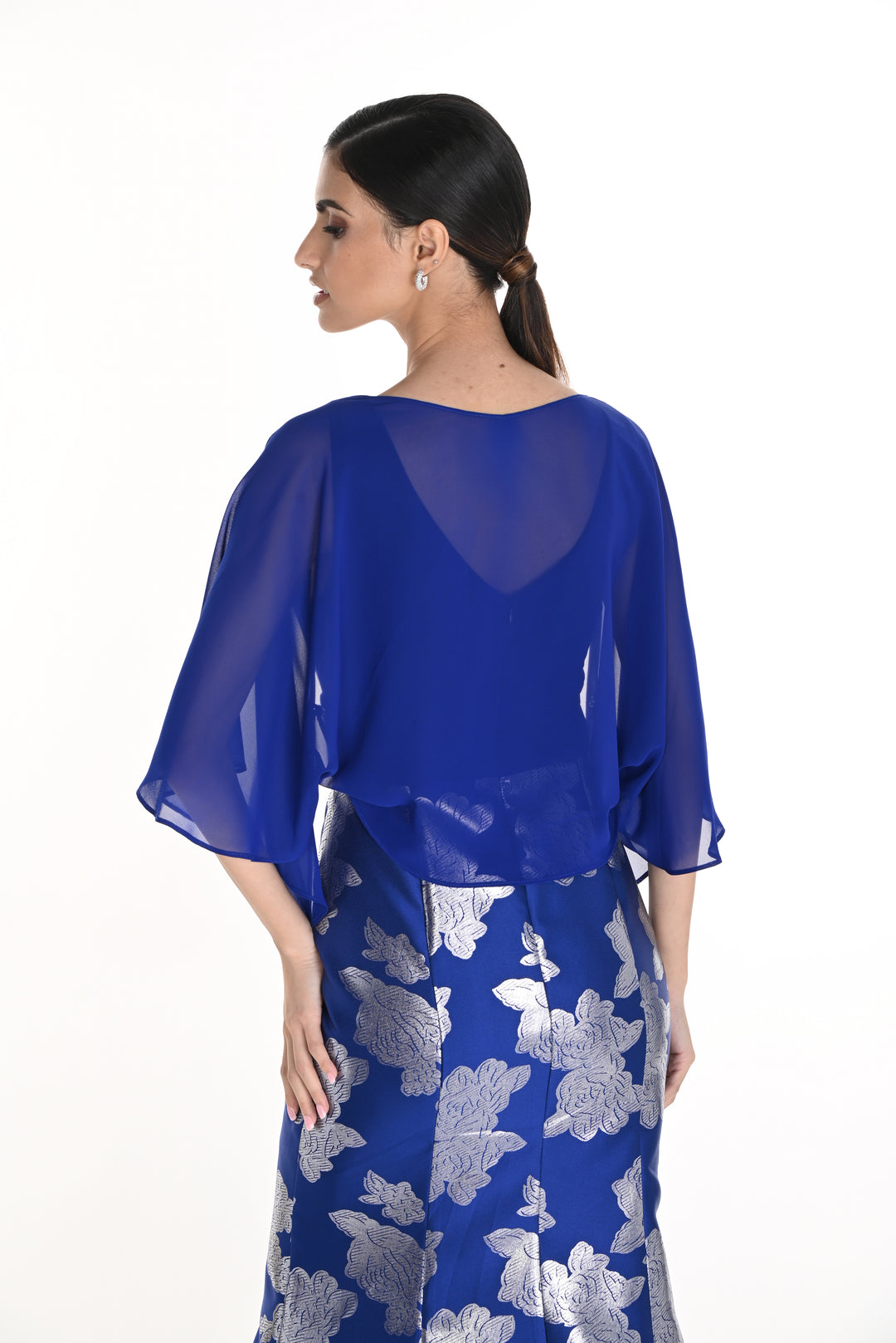 Frank Lyman Shawl 238126