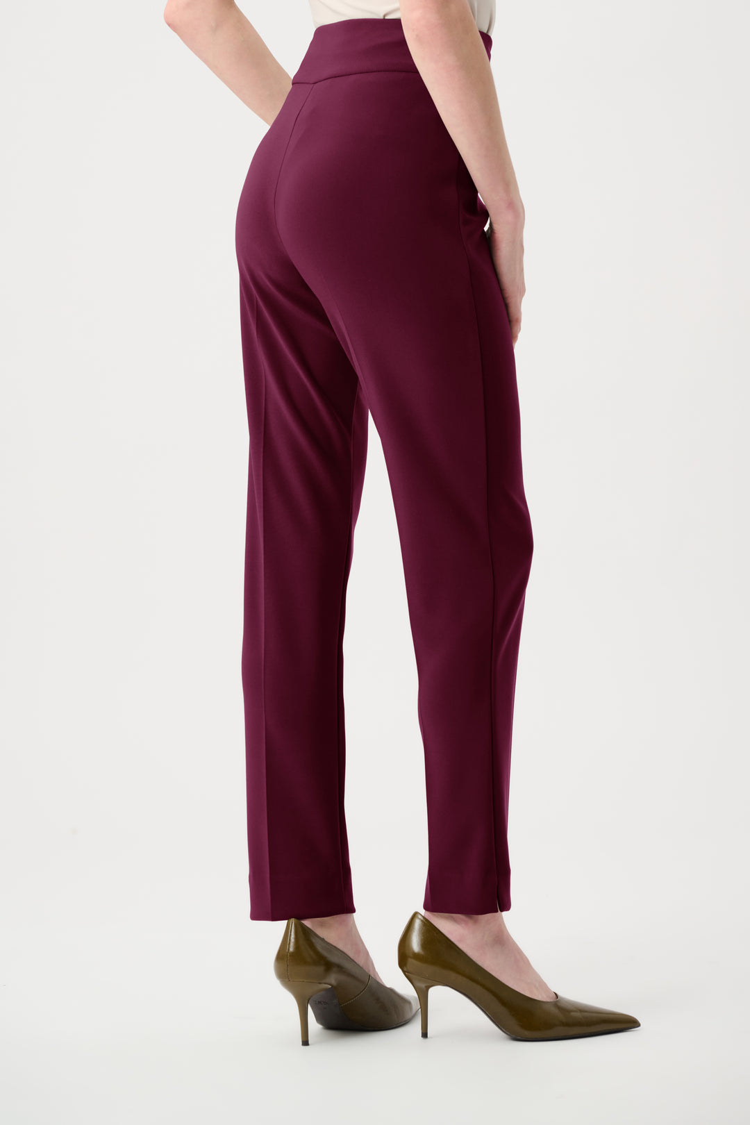 Classic Tailored Slim Pants 144092F26