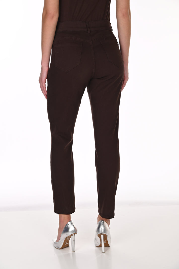 Slim Fit High-Waisted Jeans Style 213126U