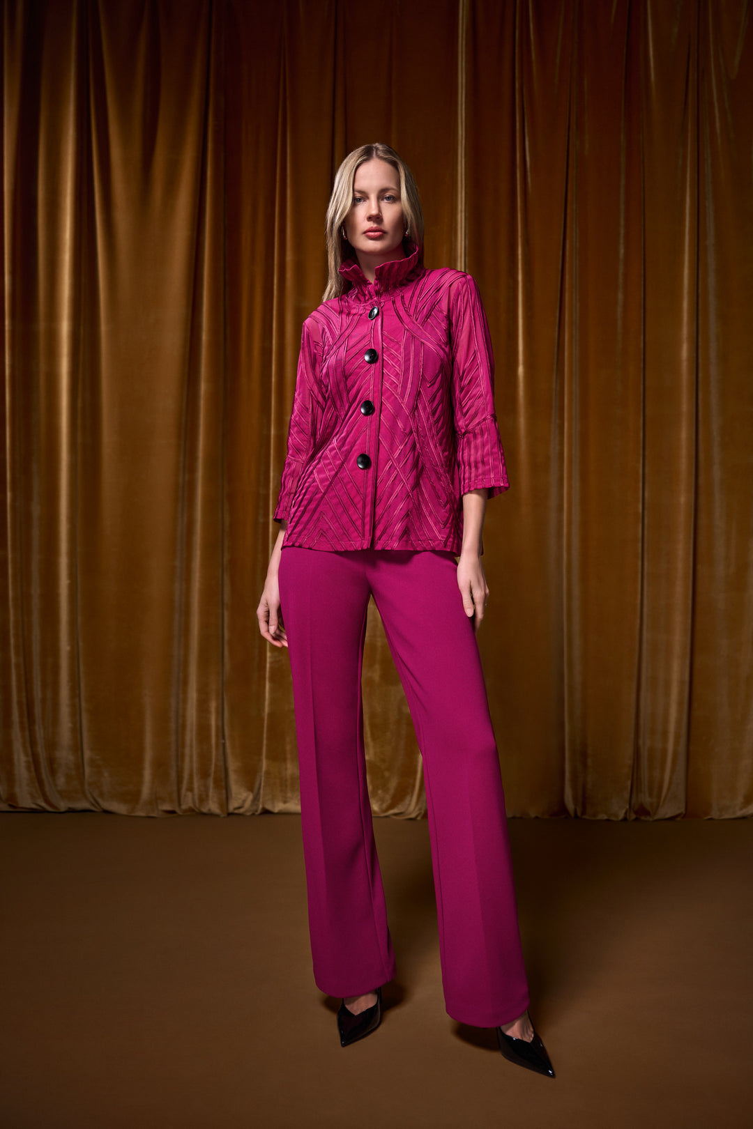 Wide Leg Pull-On Pant 233787W26