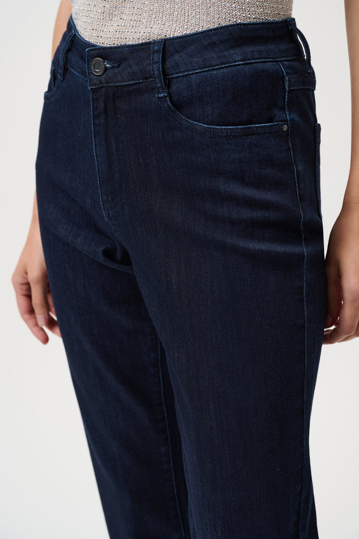 Classic Slim Fit Stretch Jeans 251966