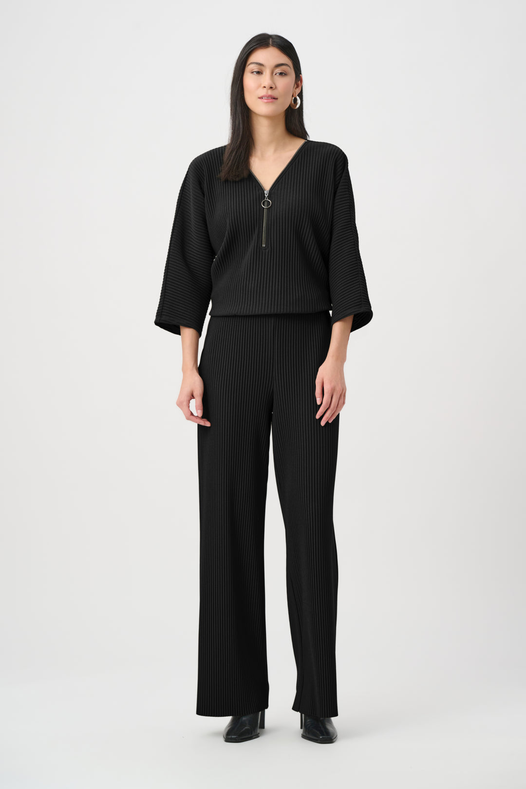 Pleated Scuba Crepe Wide-Leg Pants Style 254006F26