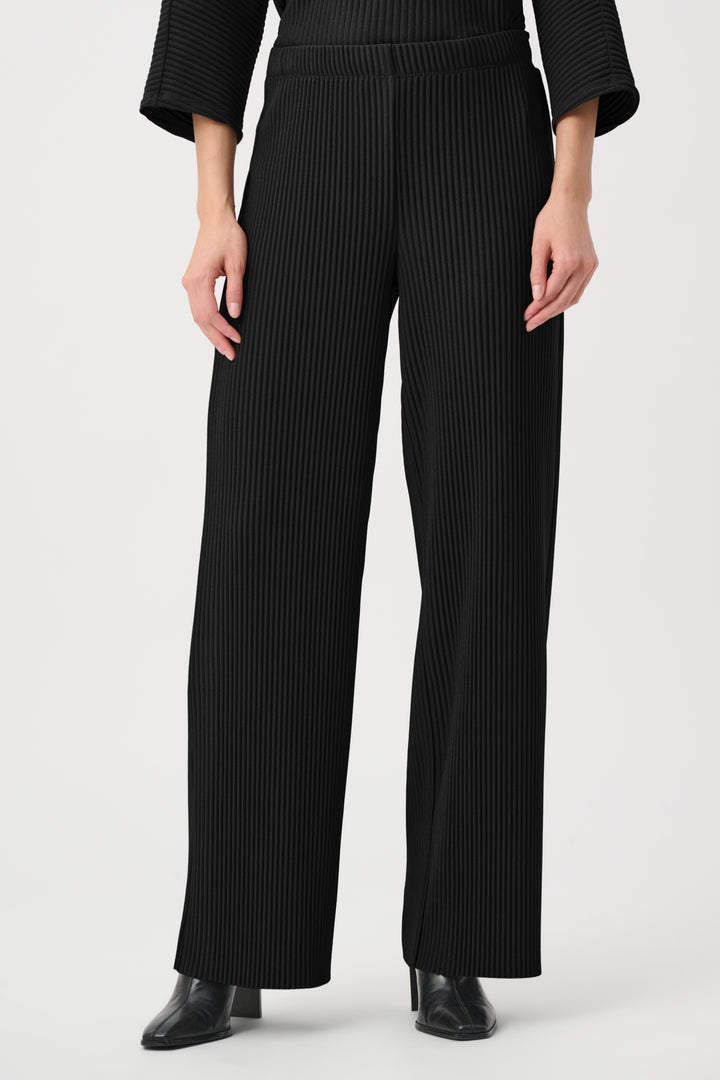 Pleated Scuba Crepe Wide-Leg Pants Style 254006F26