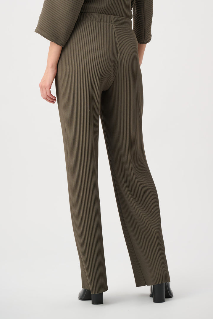 Pleated Scuba Crepe Wide-Leg Pants Style 254006F26