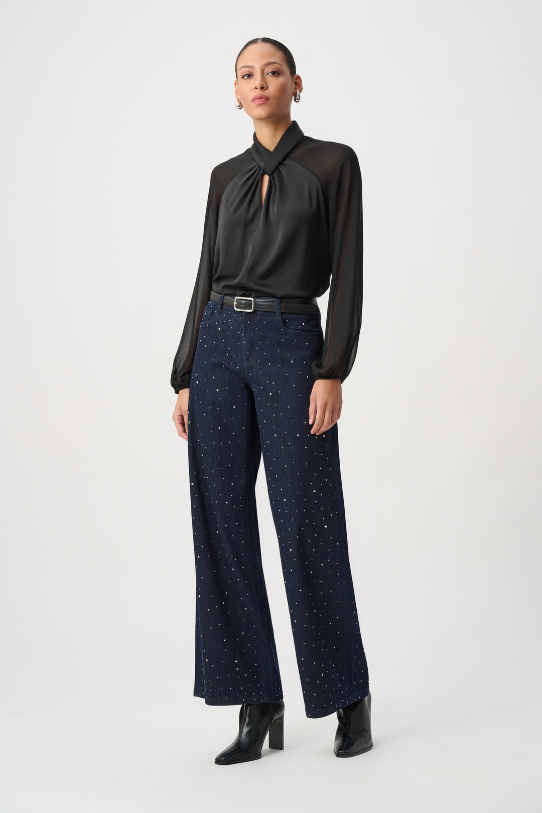 Classic Rhinestone Wide-Leg Jeans 254921W26