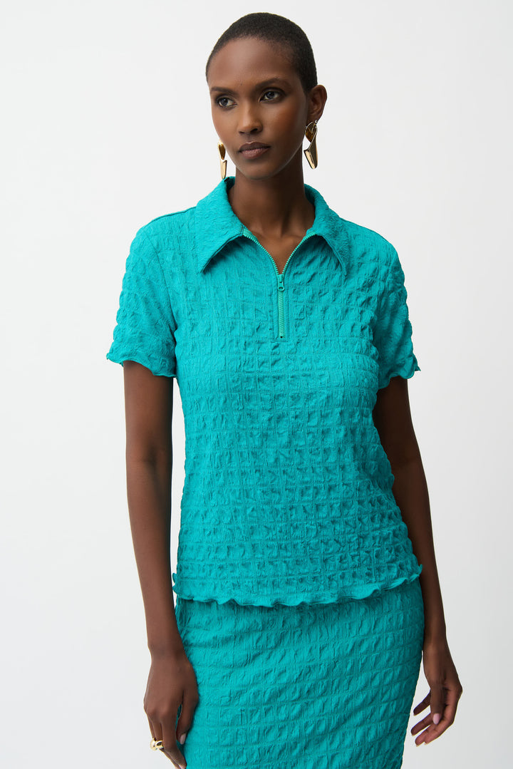 Textured Knit Fitted Top With Zipped Neckline 261071