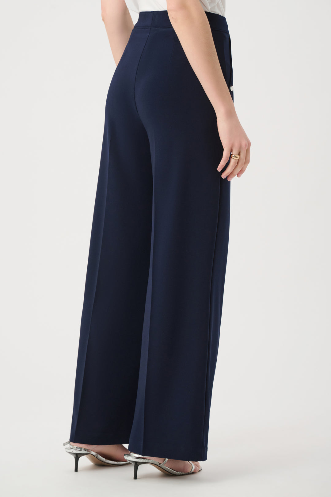 Silky Knit Wide Leg Pull-On Pants 261130