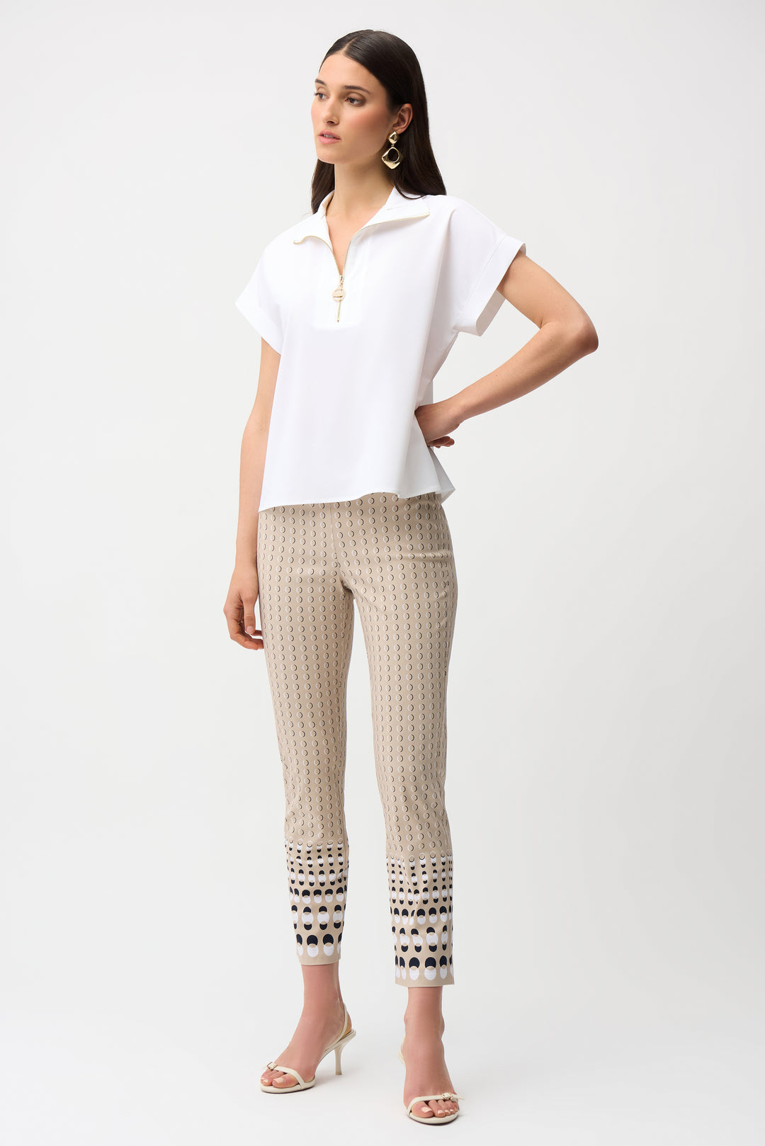 Stretch Poplin Straight Top With Zipped Neckline 261140