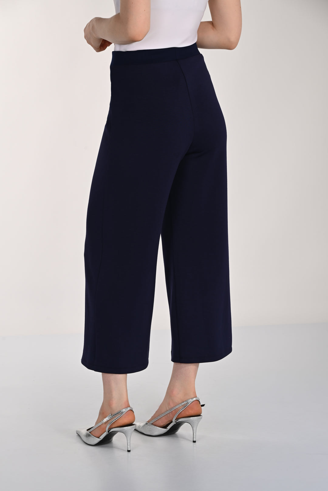 Frank Lyman Pant 261148