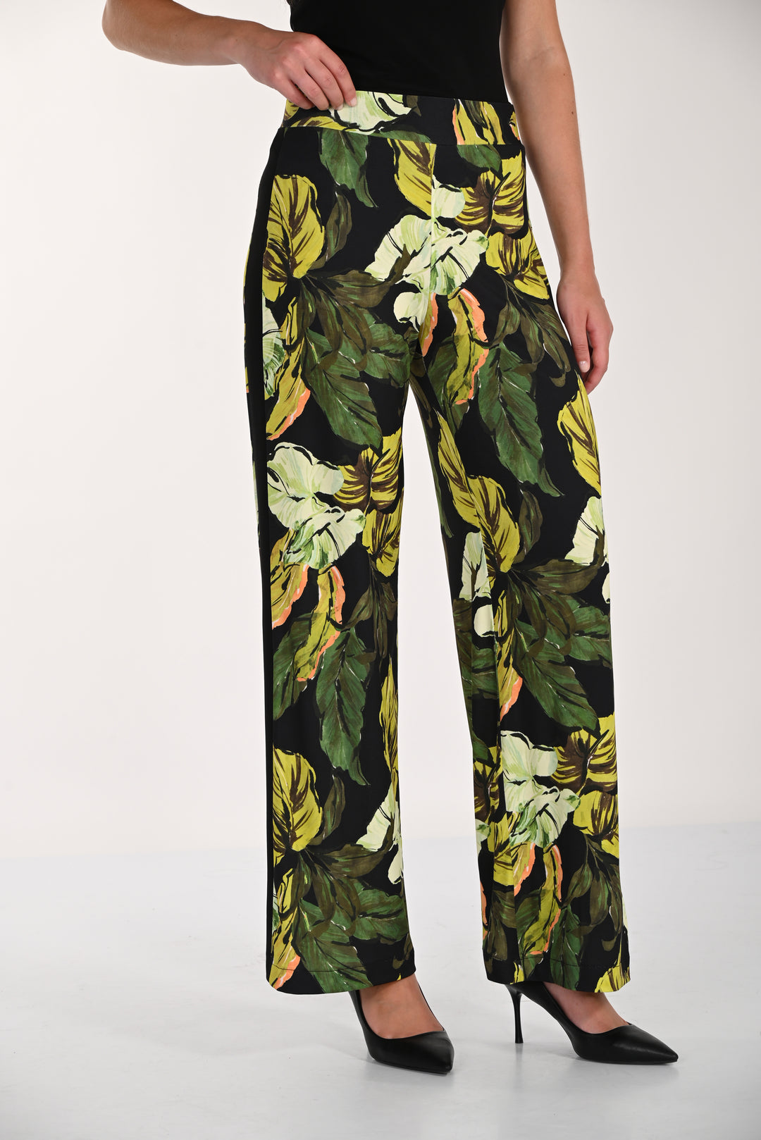 Frank Lyman Pant 261168