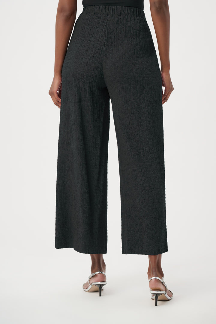 Seersucker Pull-On Crop Pants With Front Pockets 261197