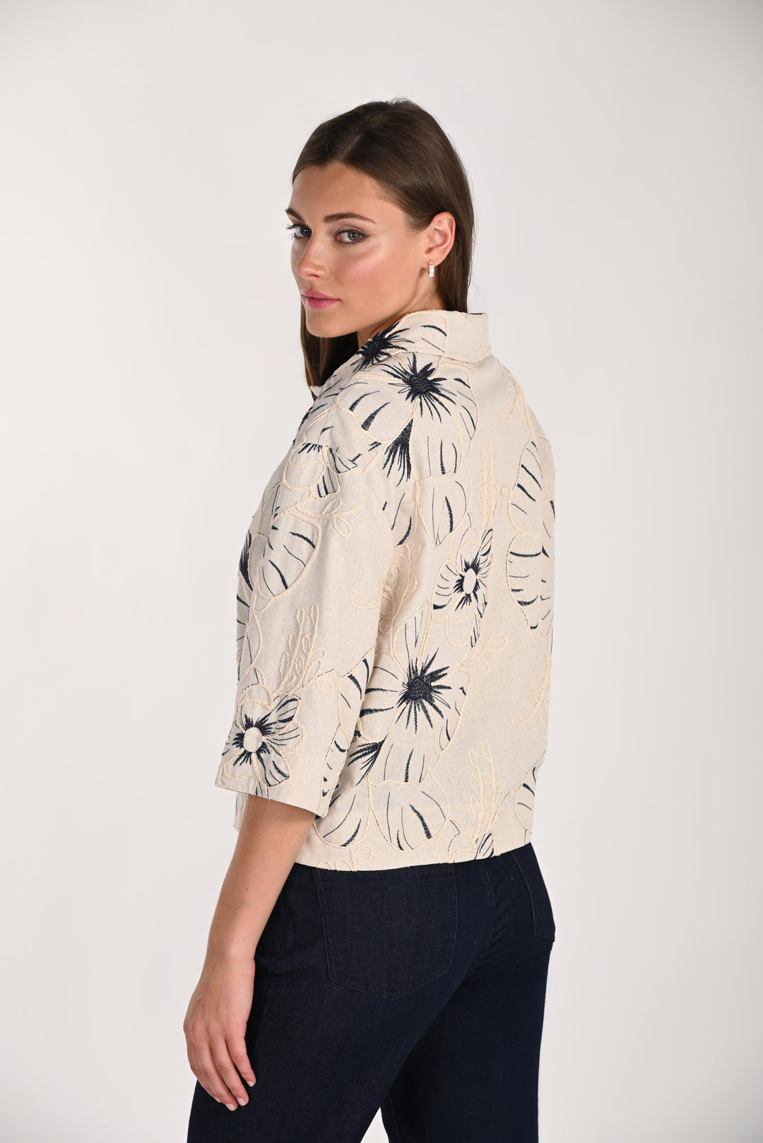 Frank Lyman Jacket 261245