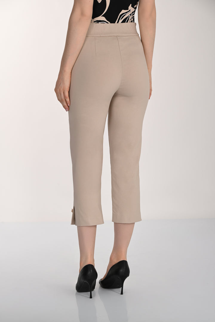 Frank Lyman Pant 261271