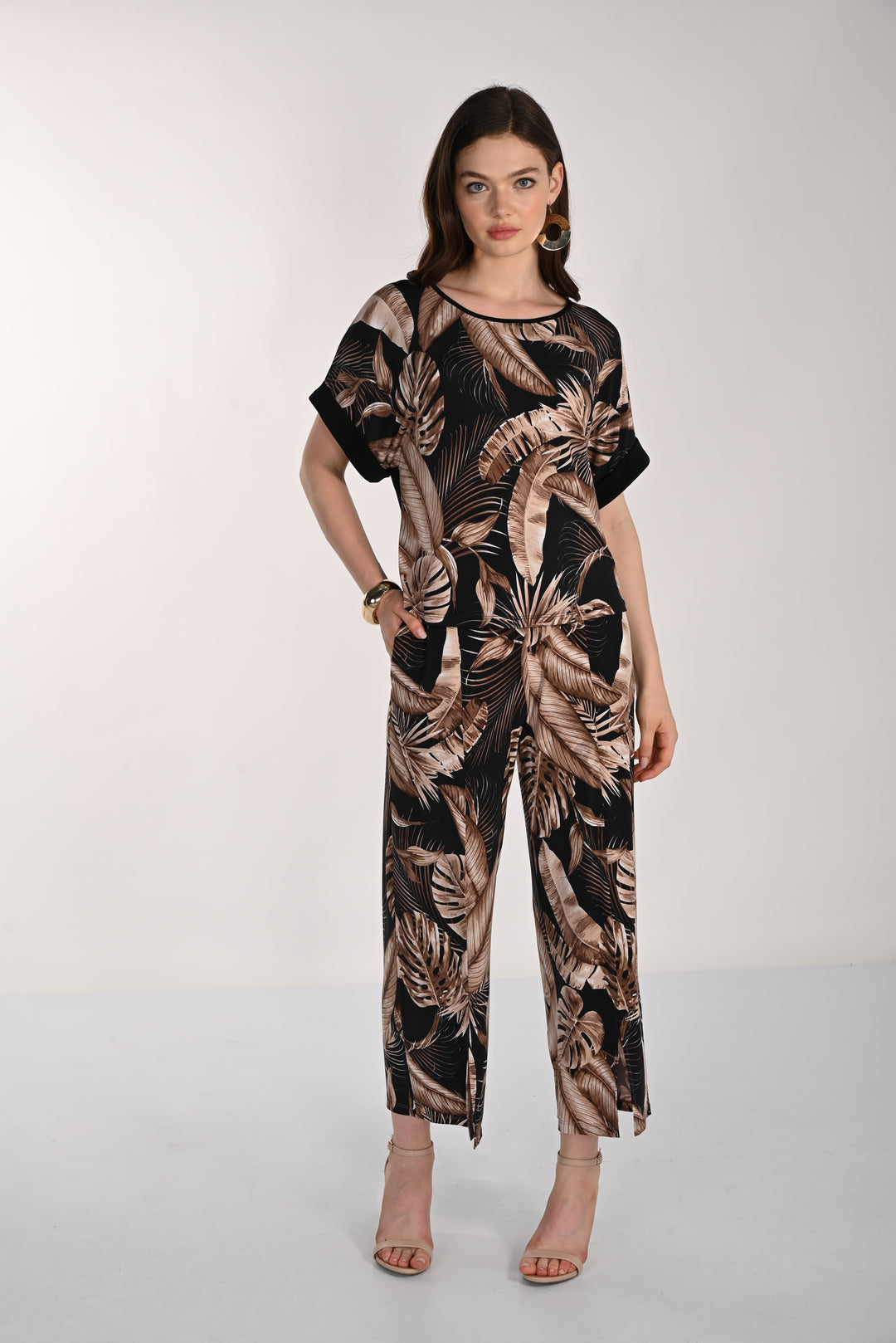 Frank Lyman Pant 261321