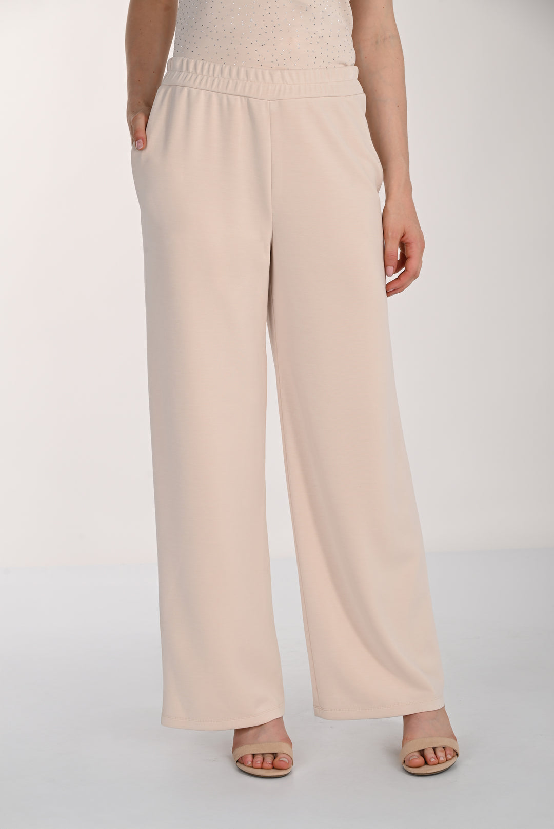 Frank Lyman Pant 261340