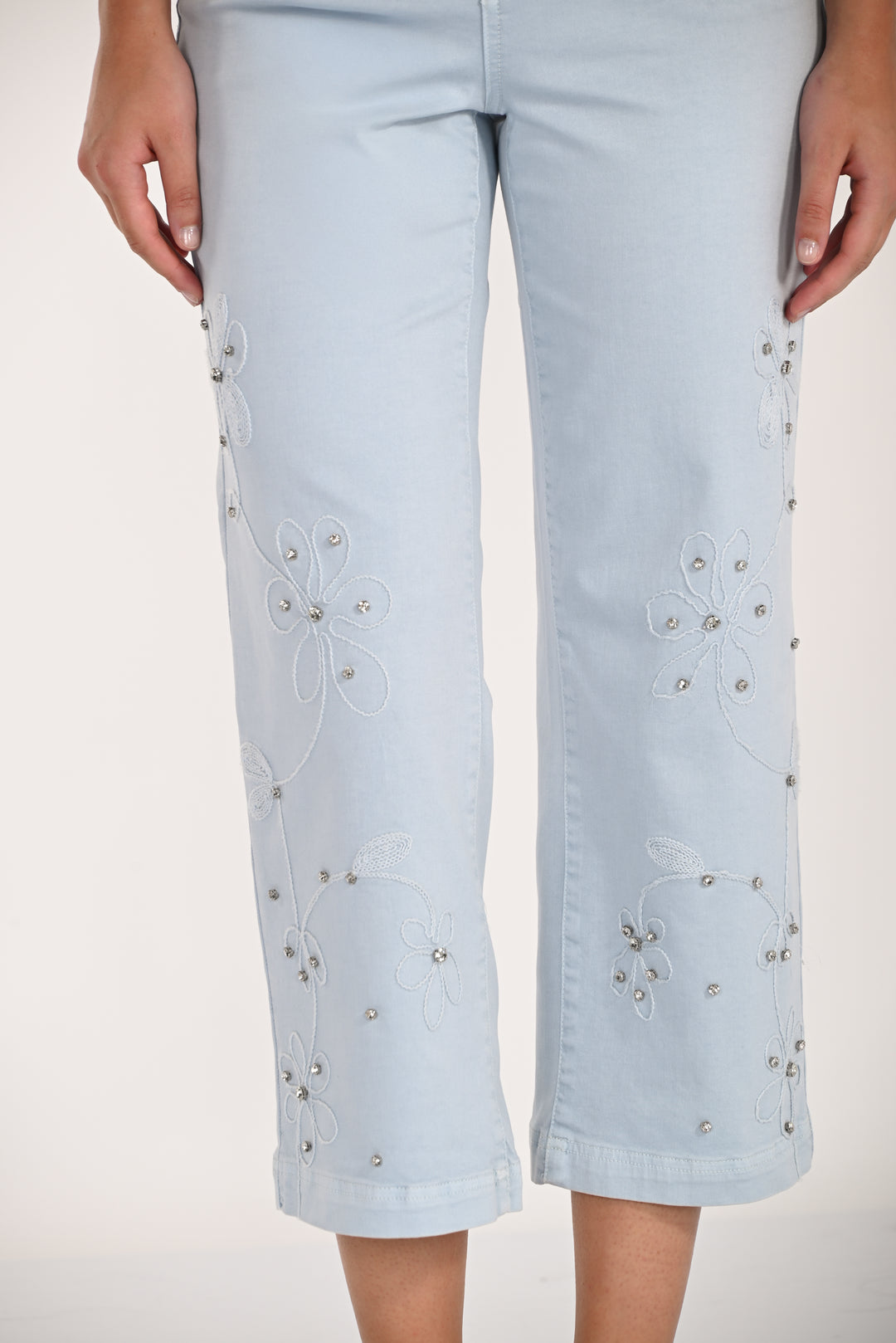 Frank Lyman Pant 261613