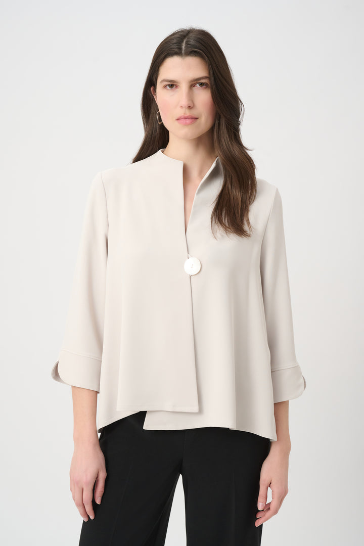 Woven Twill Swing Jacket With Statement Button 262063