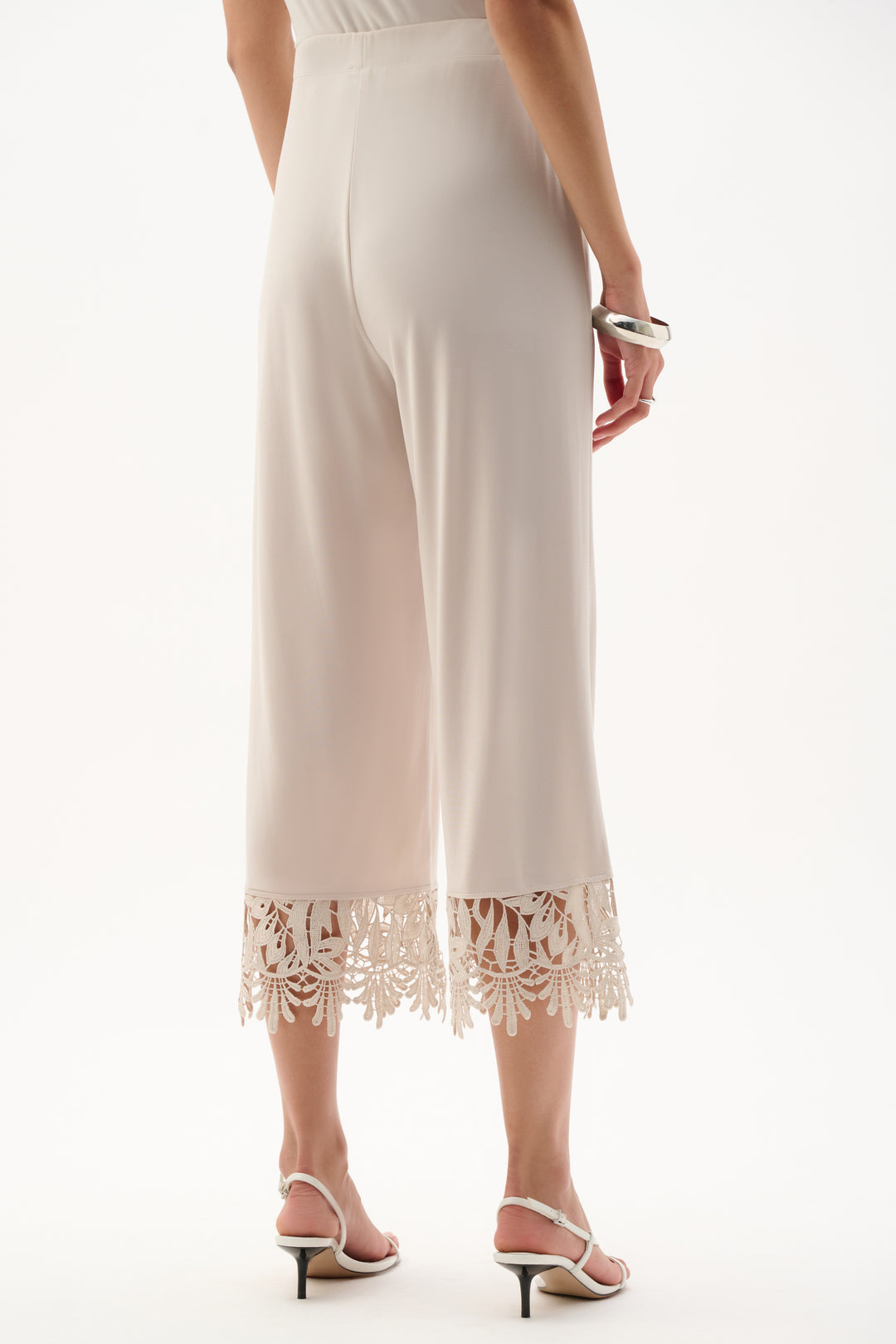 Silky Knit Culotte Pants With Guipure Lace Hem 262095
