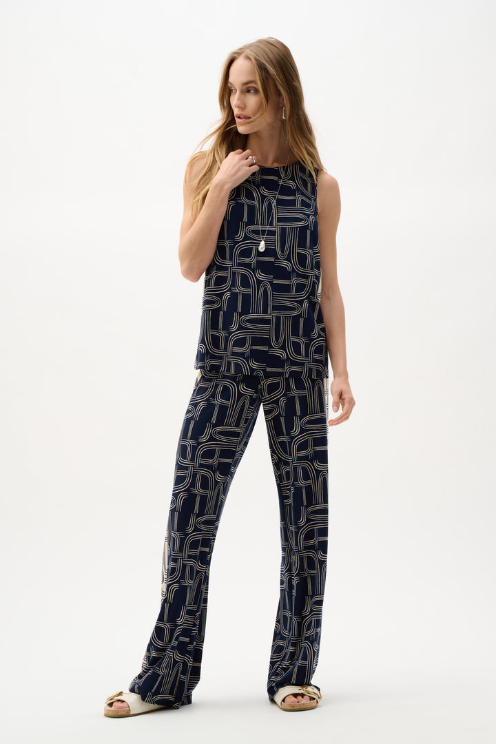 Silky Knit Geometric Print Straight Top 262107