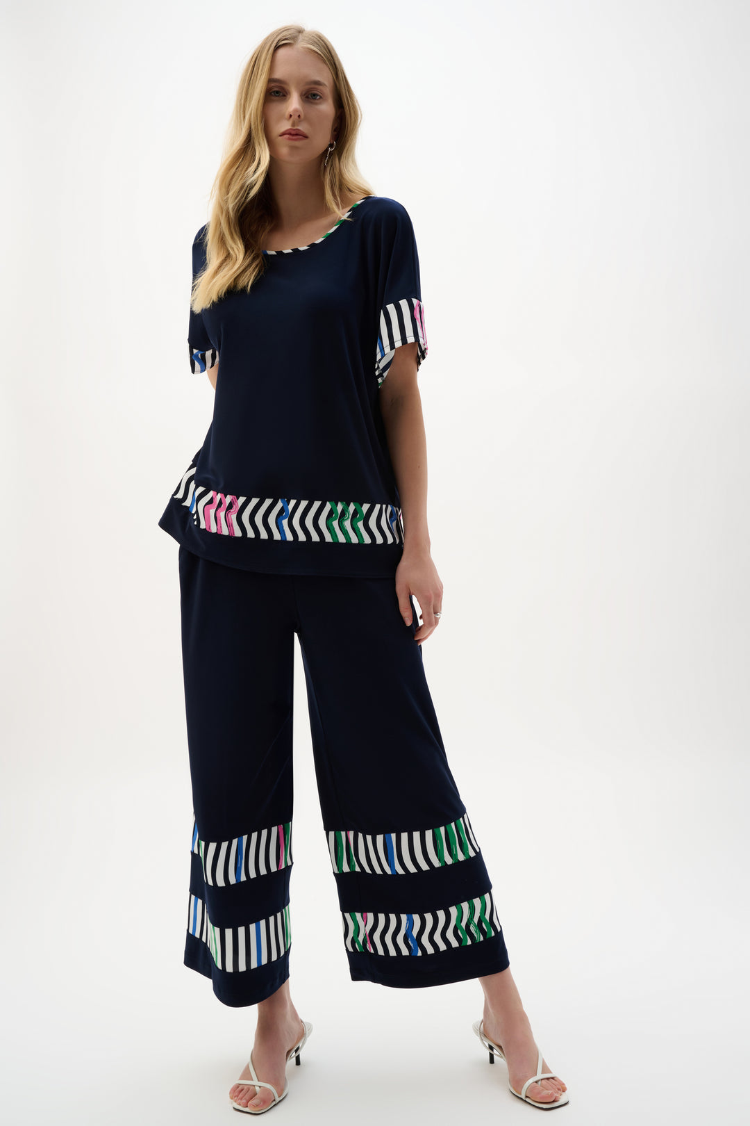 Silky Knit And Woven Stripe Print Culotte Pants 262123
