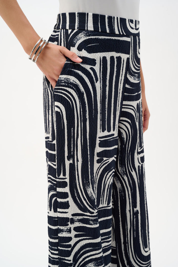 Seersucker Abstract Print Wide Leg Pull-On Pants 262165