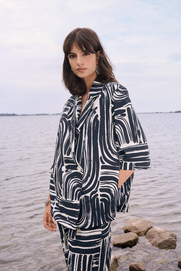 Seersucker Abstract Print Double-Breasted Blazer 262166