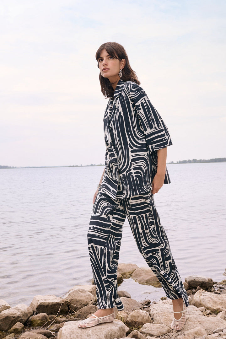 Seersucker Abstract Print Double-Breasted Blazer 262166