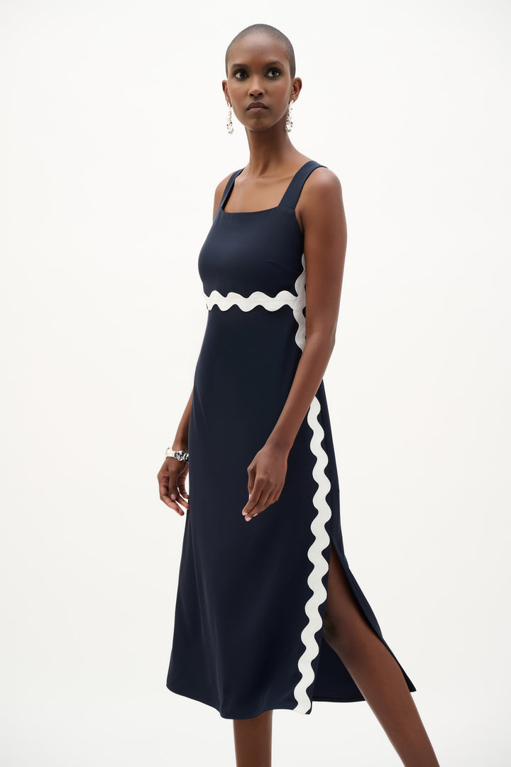 Woven Twill Straight Dress With Contras Trim 262230
