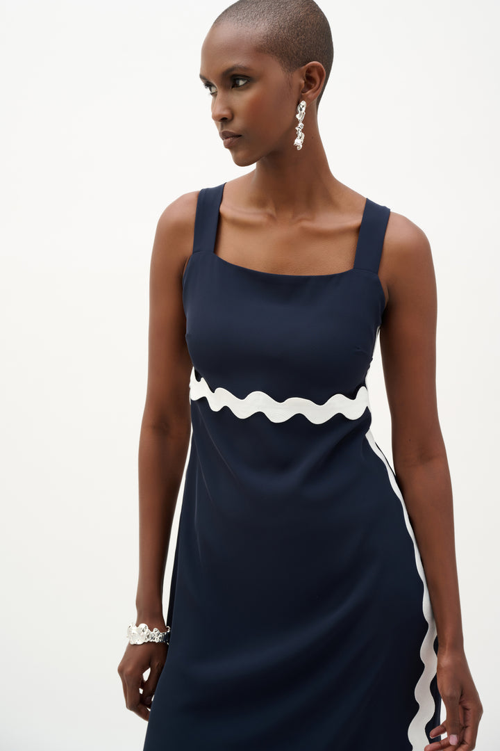 Woven Twill Straight Dress With Contras Trim 262230