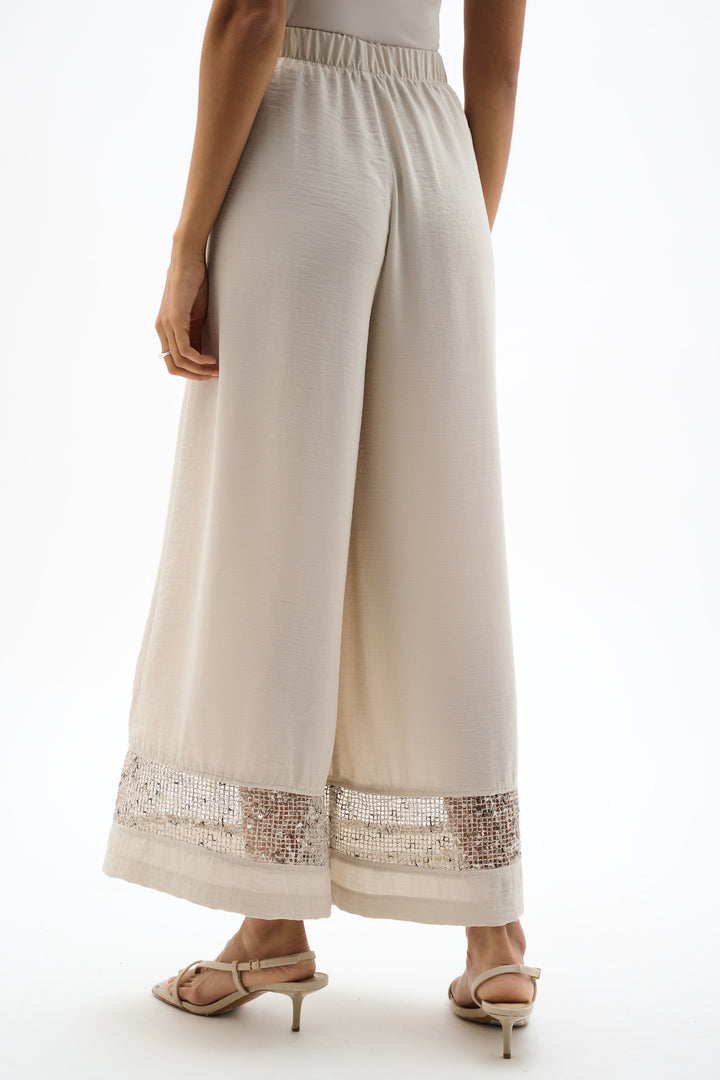 Culotte Jeans With Embellished Front Seam 262253