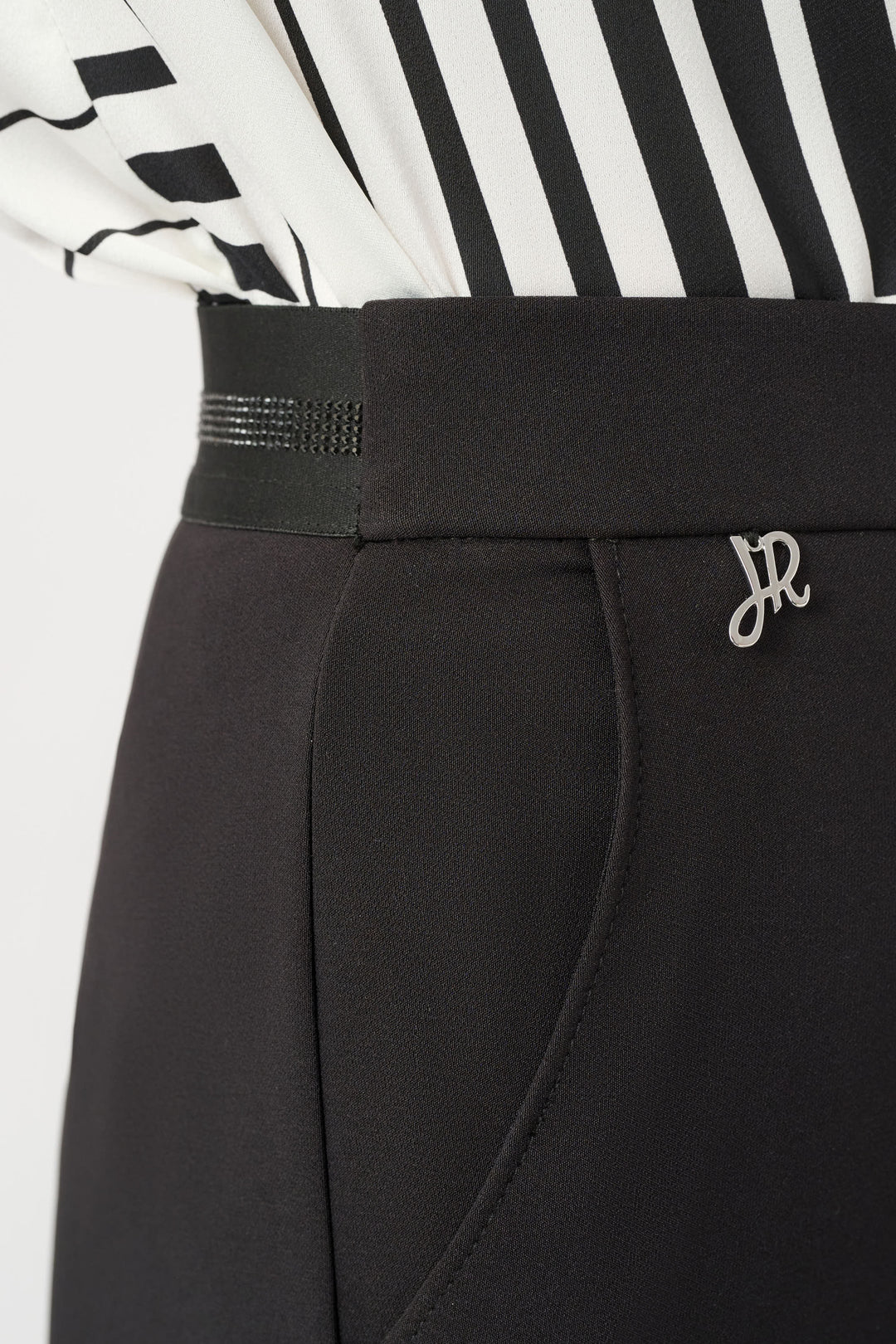 Lux Twill Slim Fit Pull-On Pants Style 263001