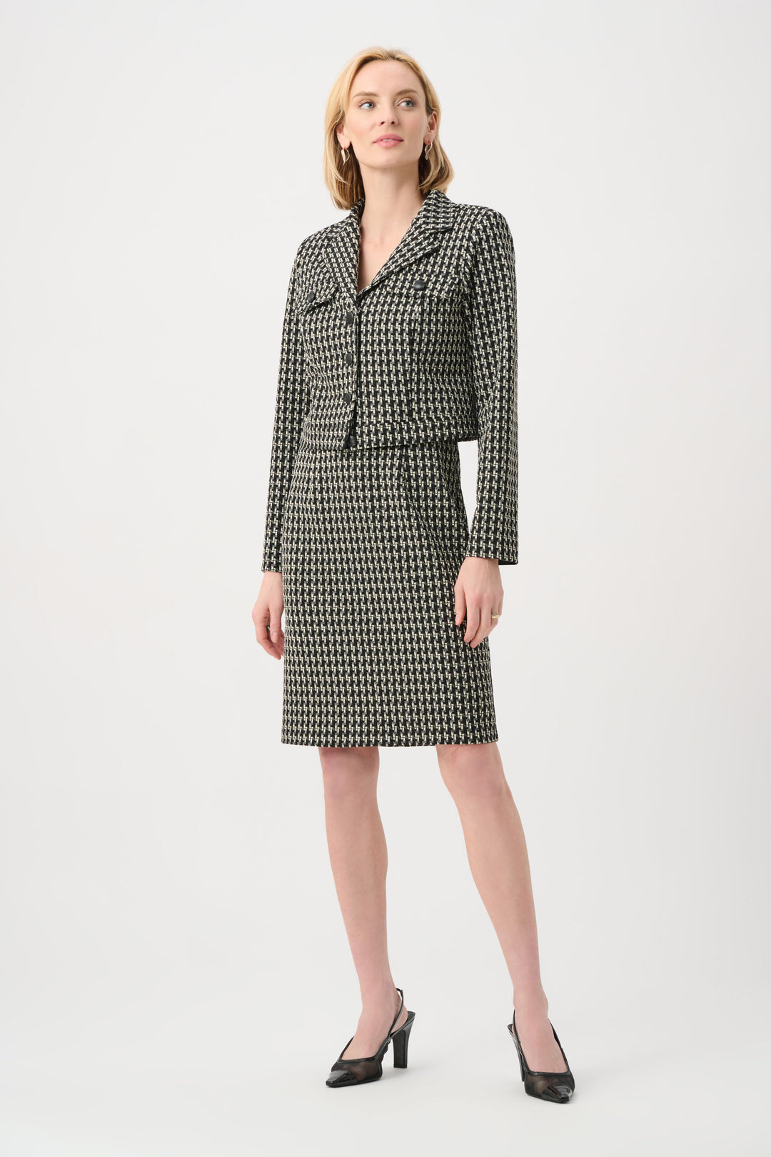 Jacquard Geometric Cropped Jacket Style 263032