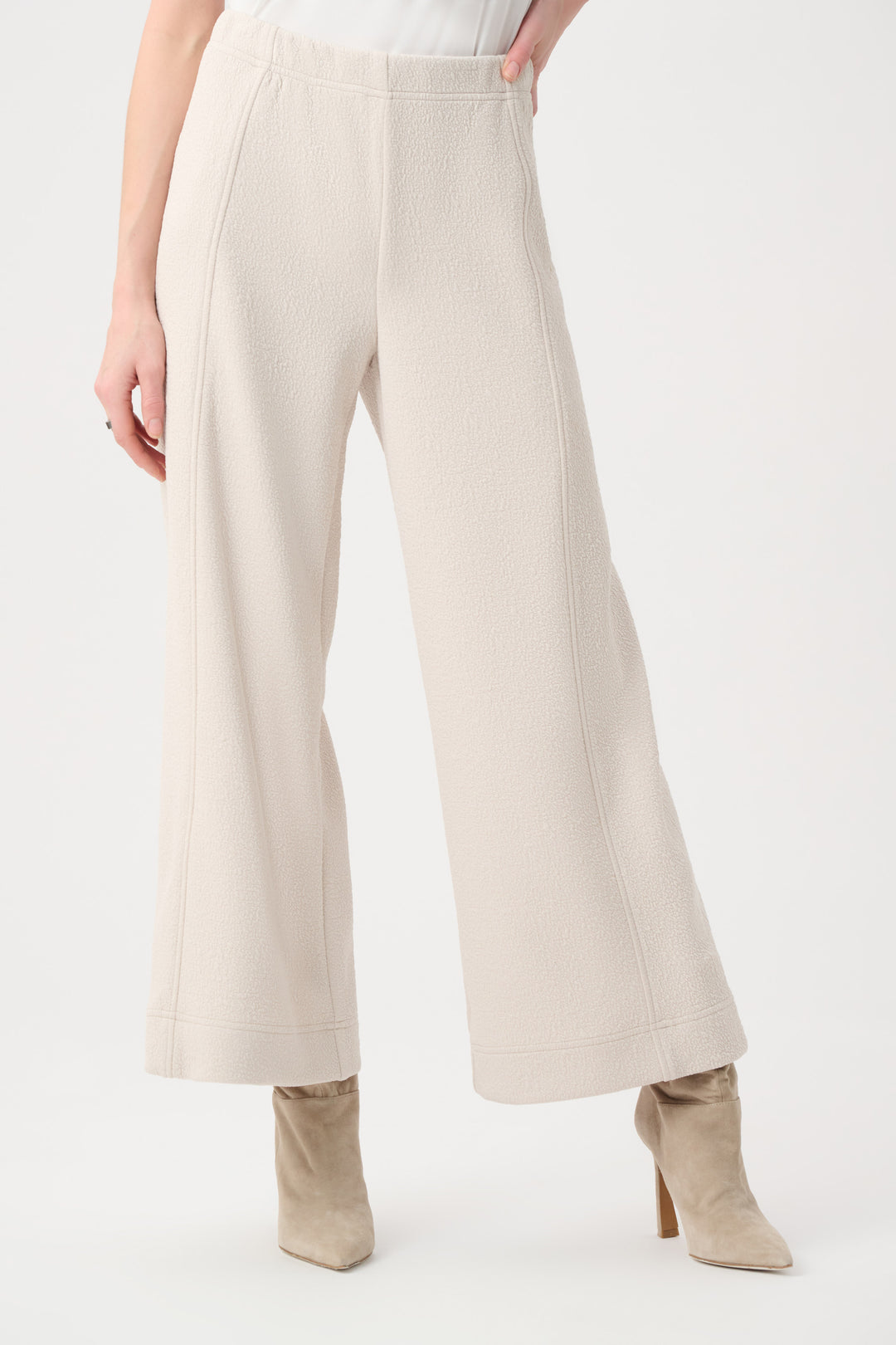 Textured Knit Jacquard Culotte Pants With Pin-Tuck Detail Style 263047