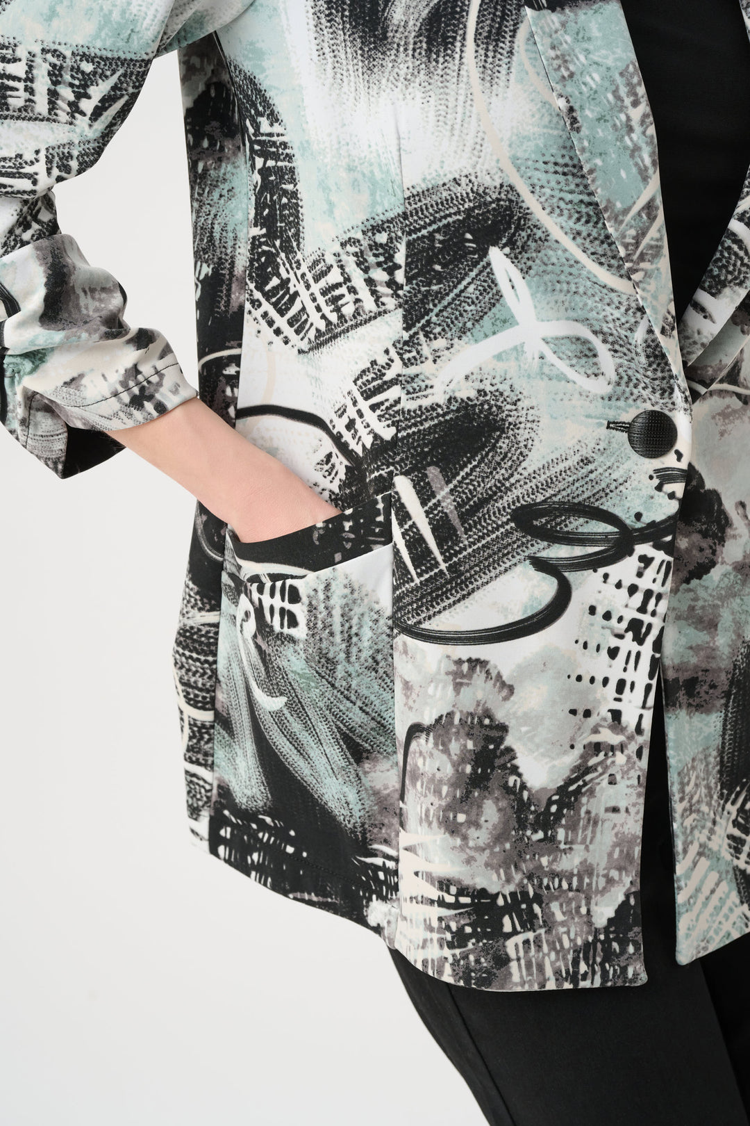 Silky Knit Abstract Print Straight Blazer Style 263056