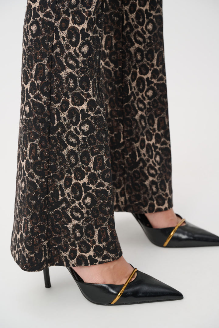 Woven Jacquard Animal Flare Pull-On Pants Style 263085