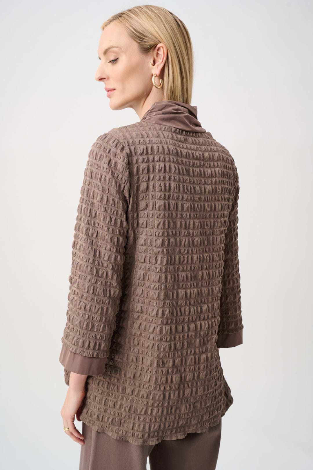 Bubble Jacquard & Memory Straight Top Style 263095
