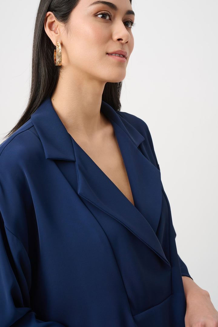 Woven Twill Boxy Top With Notched Collar Style 263109
