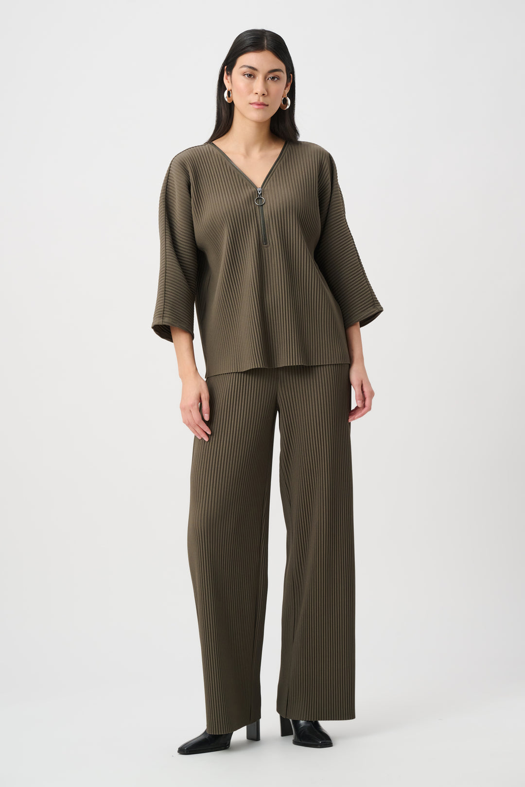 Pleated Scuba Crepe Zipped Neck Top Style 263123