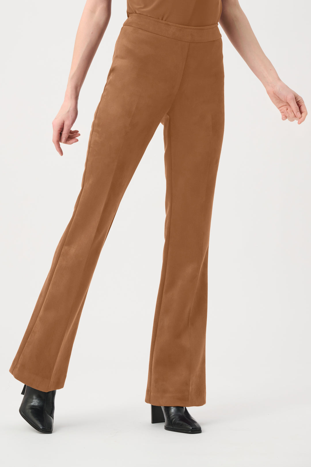 Scuba Suede Flared Pull-On Pants Style 263160
