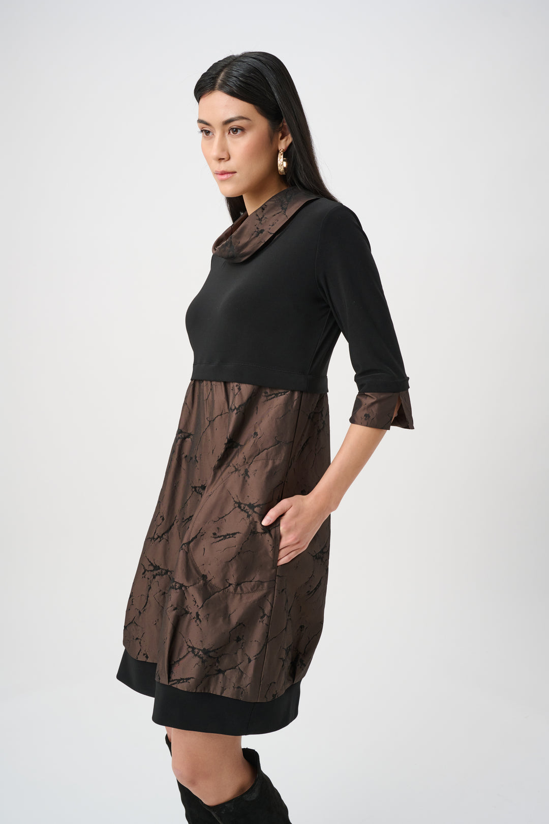 Jacquard Memory & Silky Knit cocoon Dress Style 263219