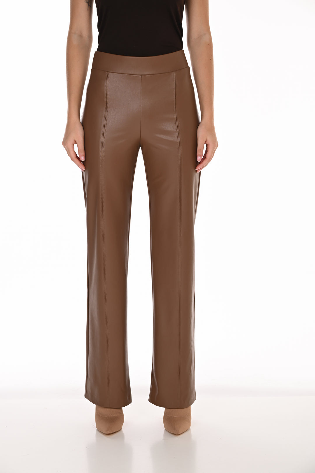 Frank Lyman Polyurethane Pant 263267