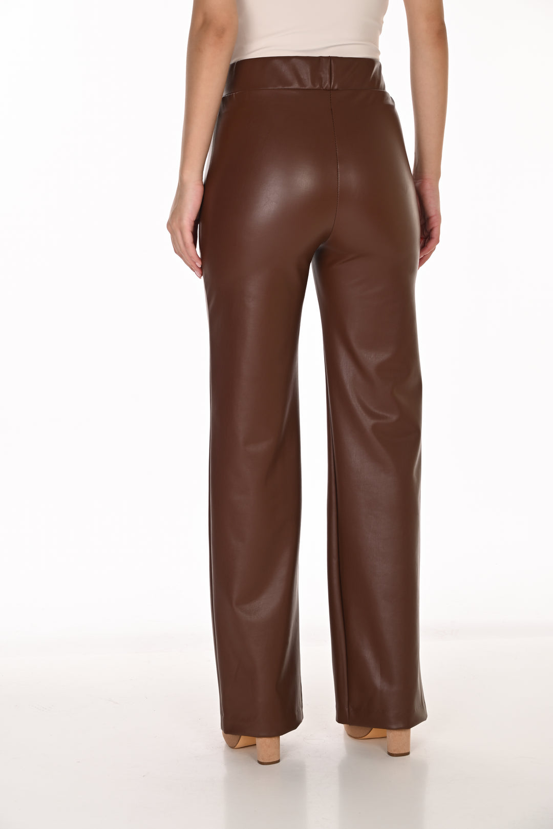 Frank Lyman Polyurethane Pant 263267