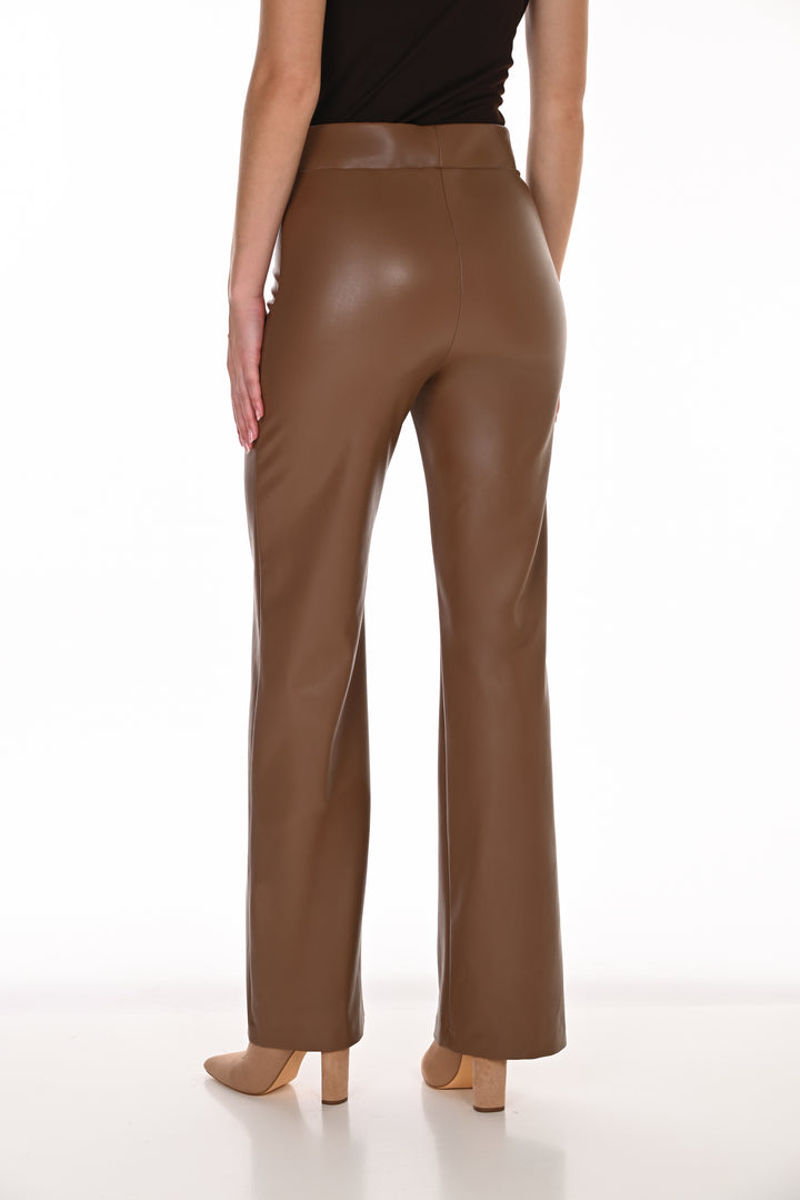 Frank Lyman Polyurethane Pant 263267
