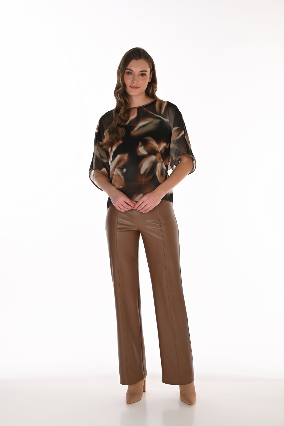 Frank Lyman Polyurethane Pant 263267