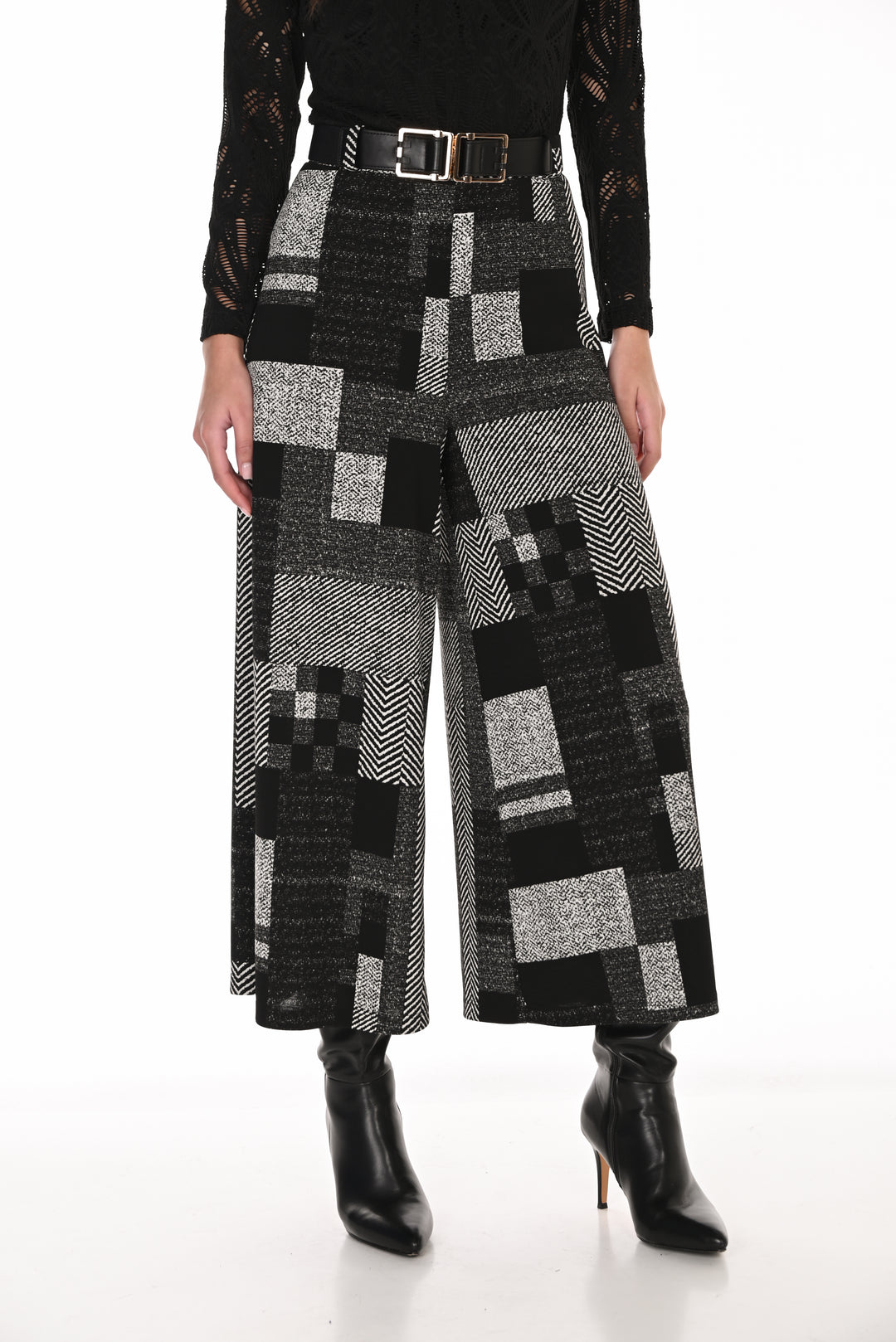 Frank Lyman Pant 263457