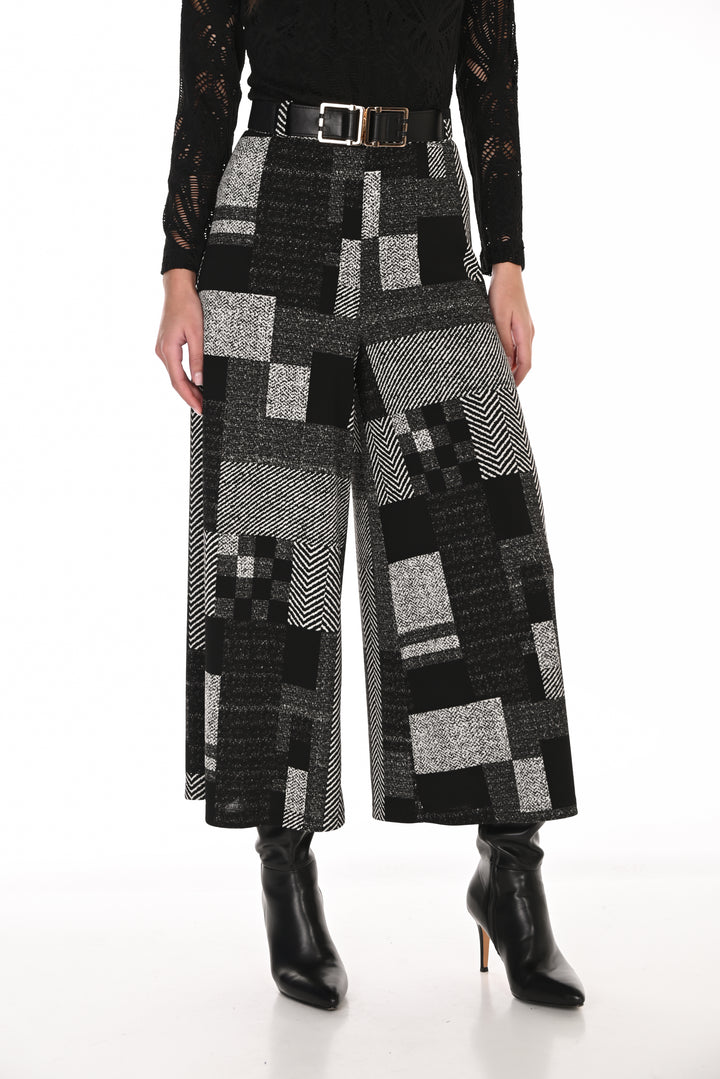 Frank Lyman Pant 263457
