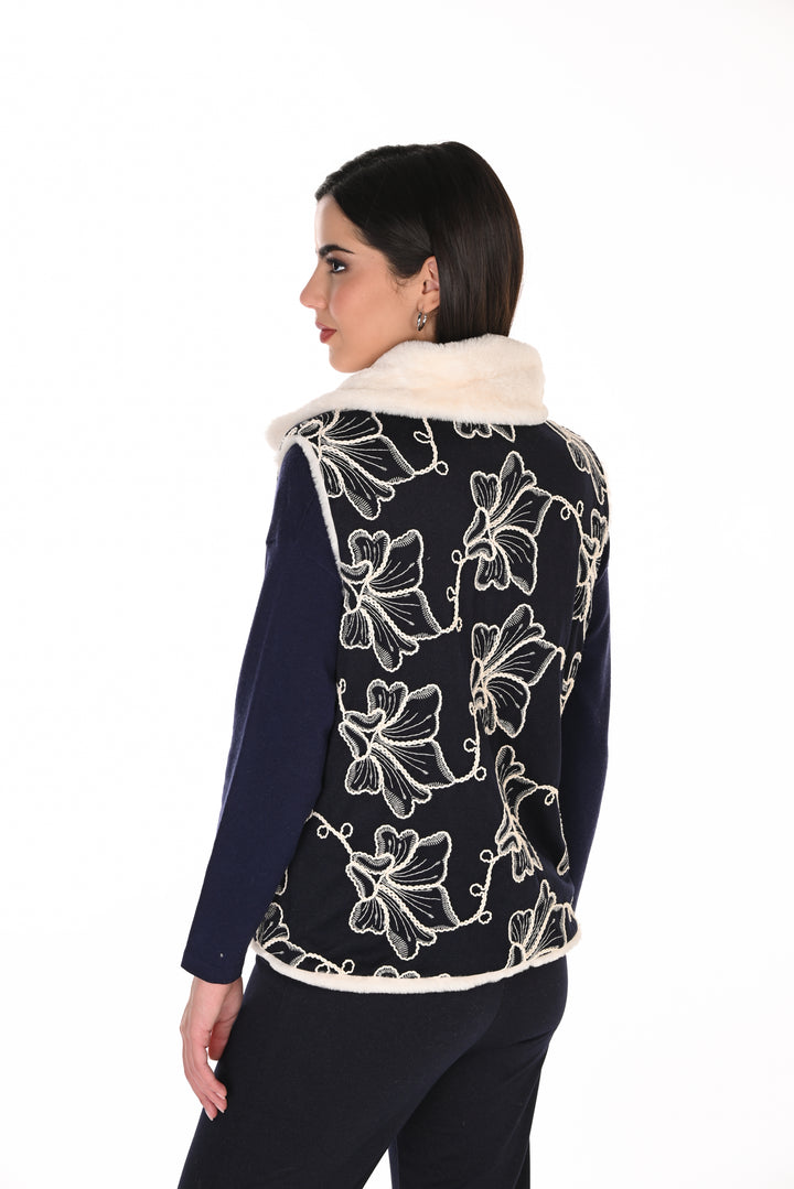 Frank Lyman Vest 263473