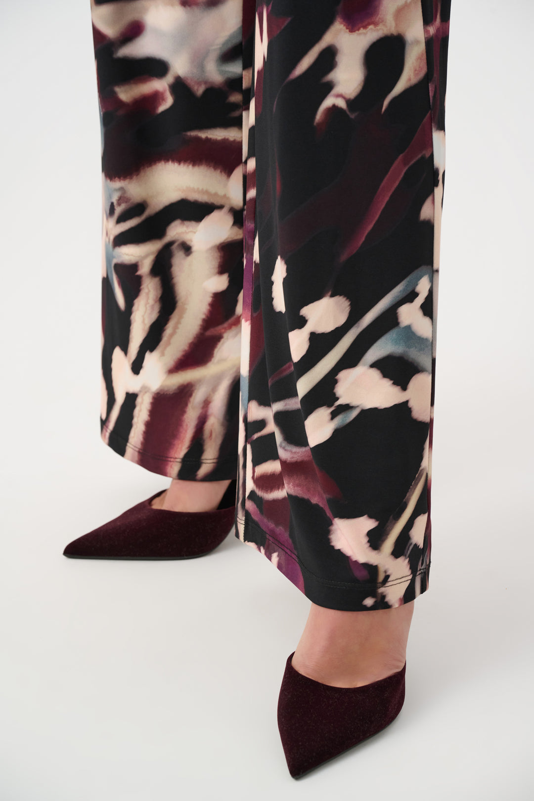 Silky Knit Abstract Print Wide Leg Pants Style 263749