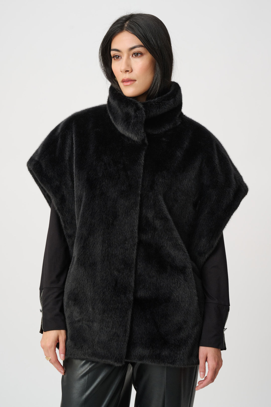 Faux Fur Funnel-Neck Boxy Vest Style 263918