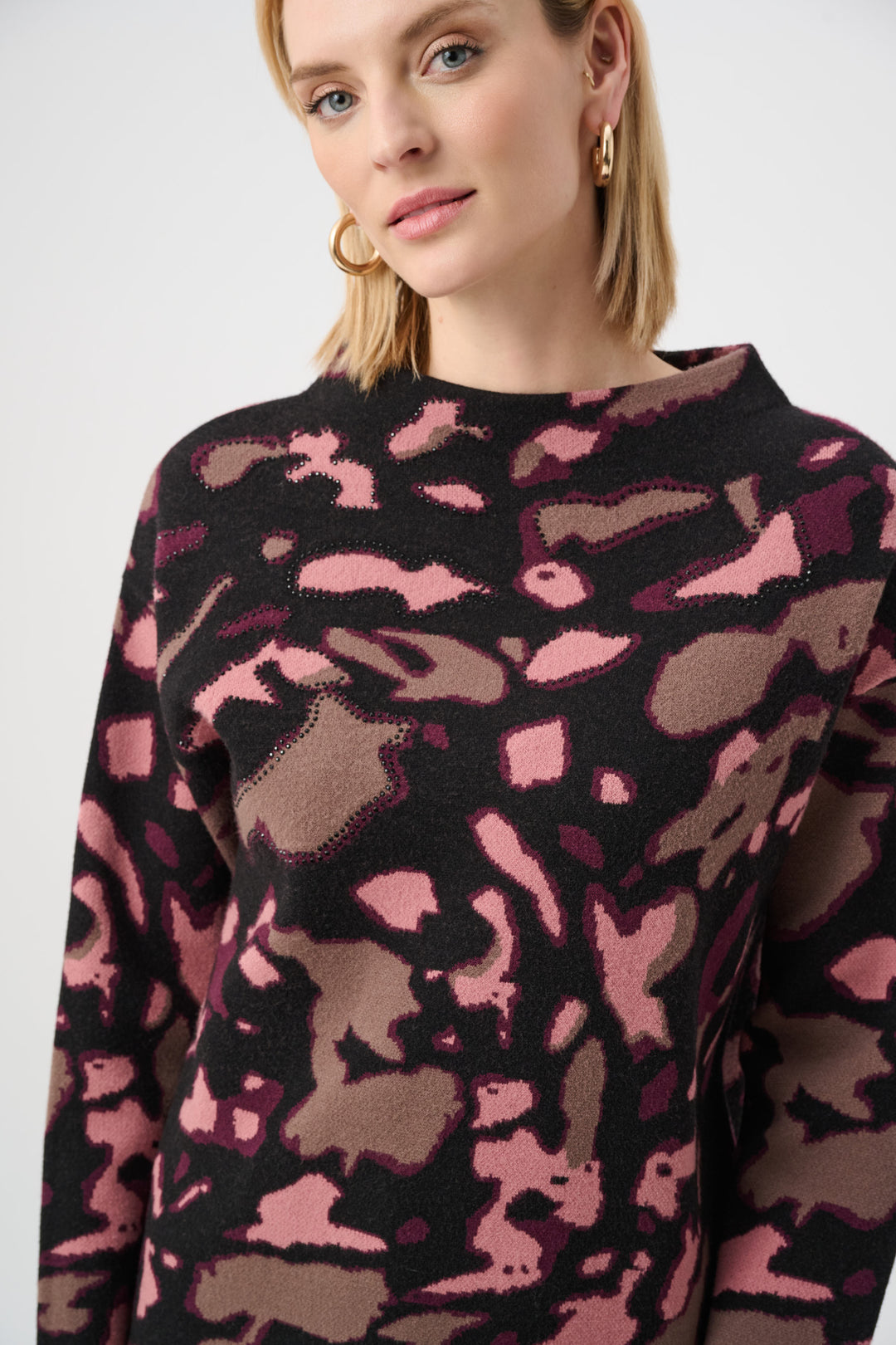 Abstract Jacquard Sweater With Rhinestone Detail Style 263930